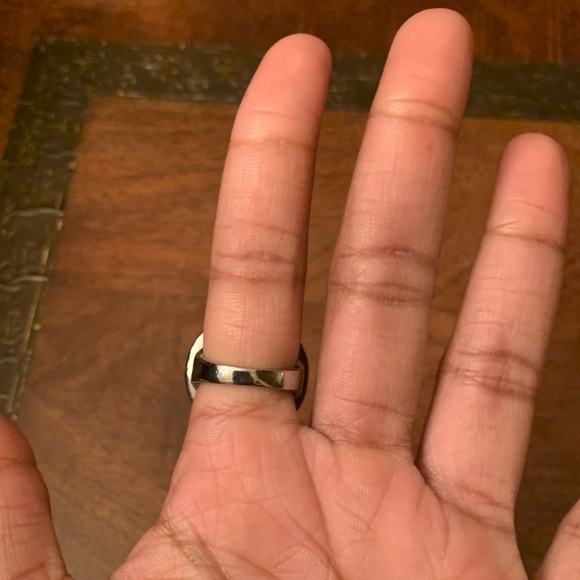 Ann Taylor ring - Picture 4 of 4